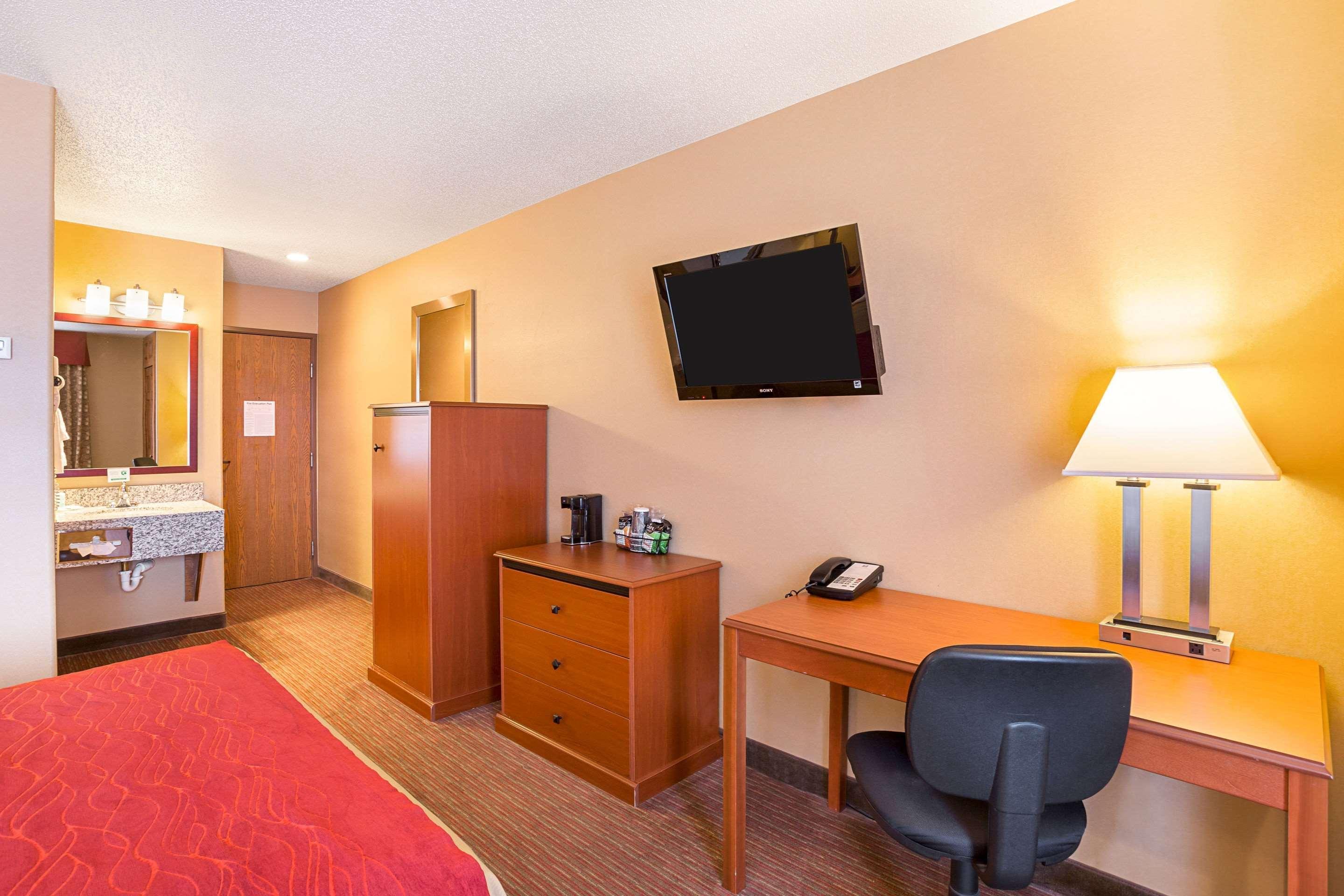 Quality Inn York Exterior photo