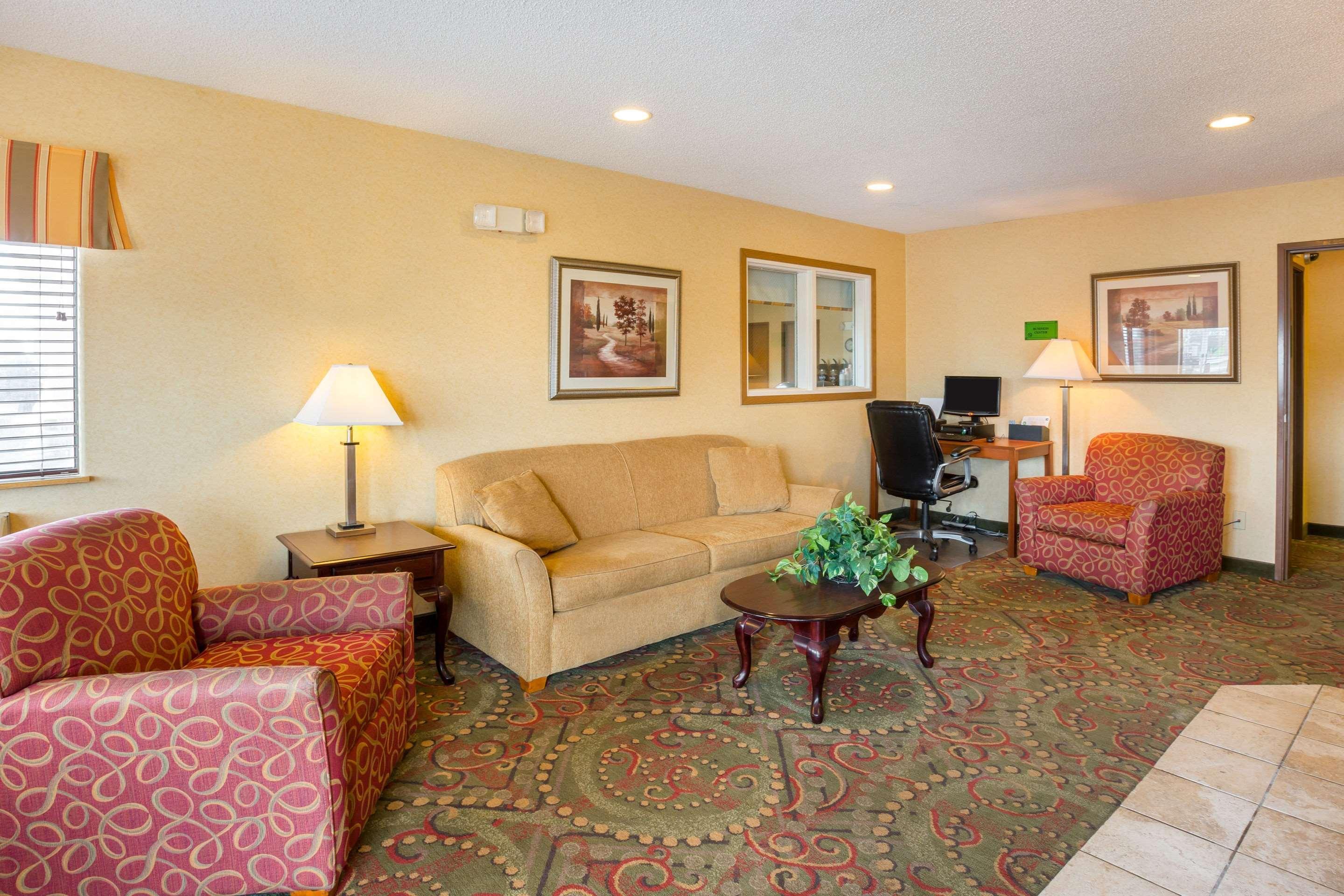 Quality Inn York Exterior photo
