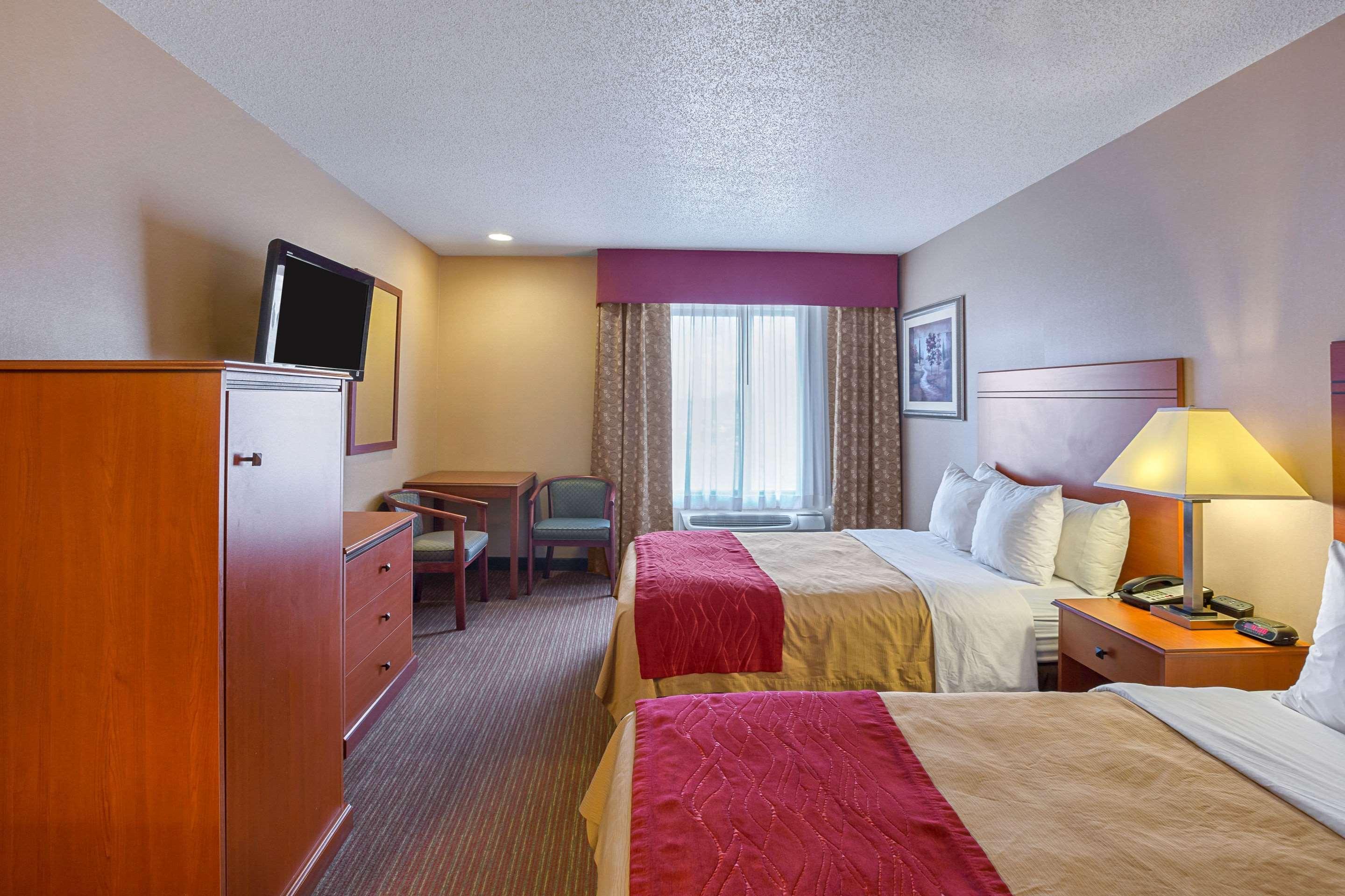 Quality Inn York Exterior photo